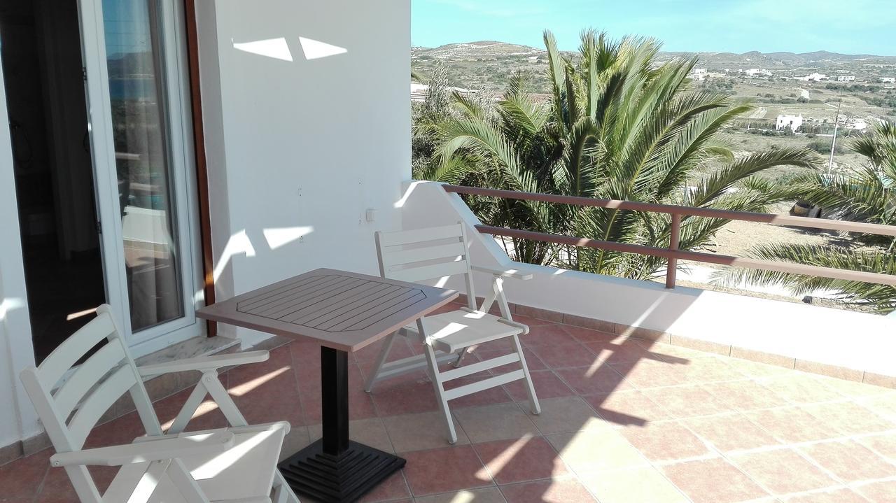 Oceanis Rooms Adamantas  Exterior foto