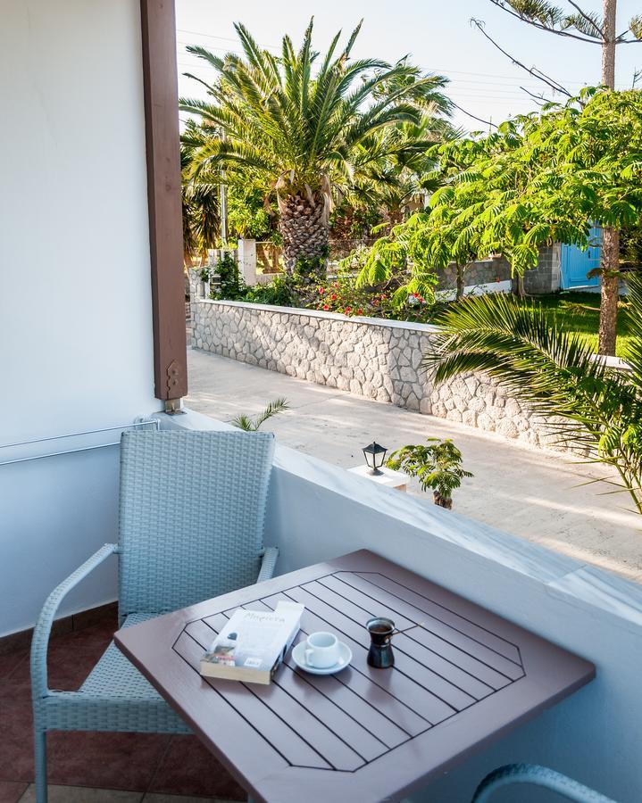 Oceanis Rooms Adamantas  Exterior foto