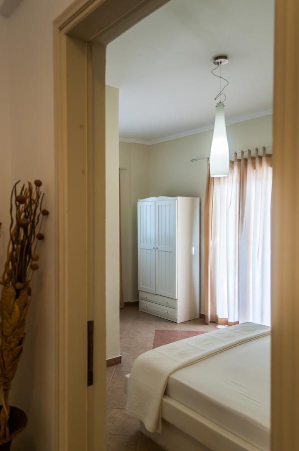 Oceanis Rooms Adamantas  Exterior foto