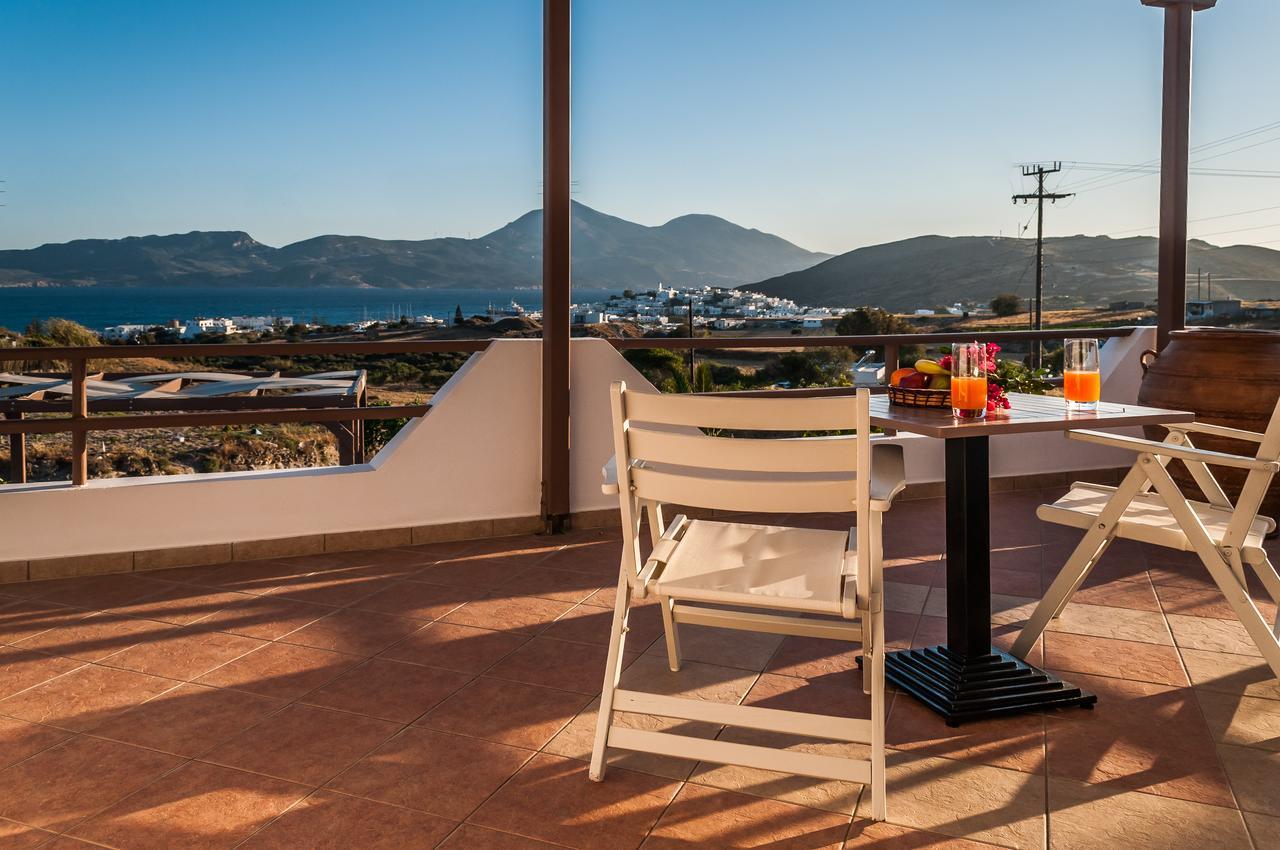 Oceanis Rooms Adamantas  Exterior foto